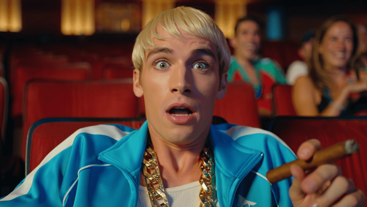 Jimmy Savile costume trend goes viral with US film fans, but isn't what they think