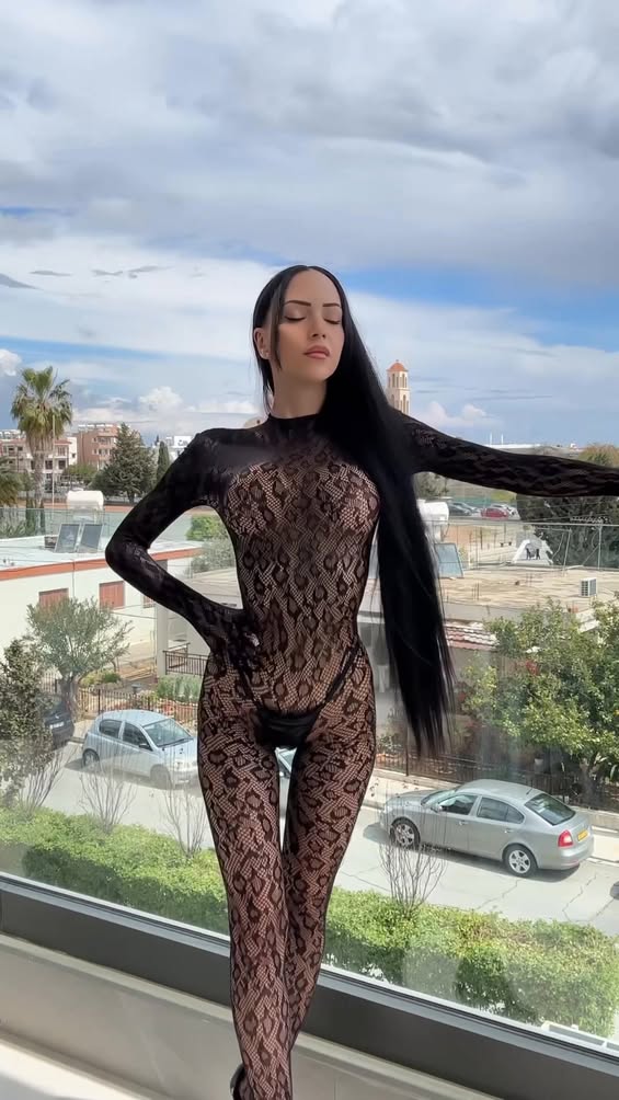 Pov: your girl next door 😮