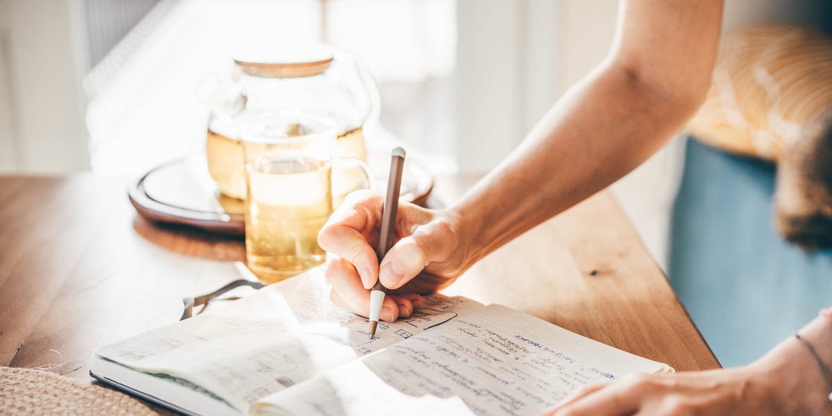20 Journal Prompts That Will Help Relieve Stress