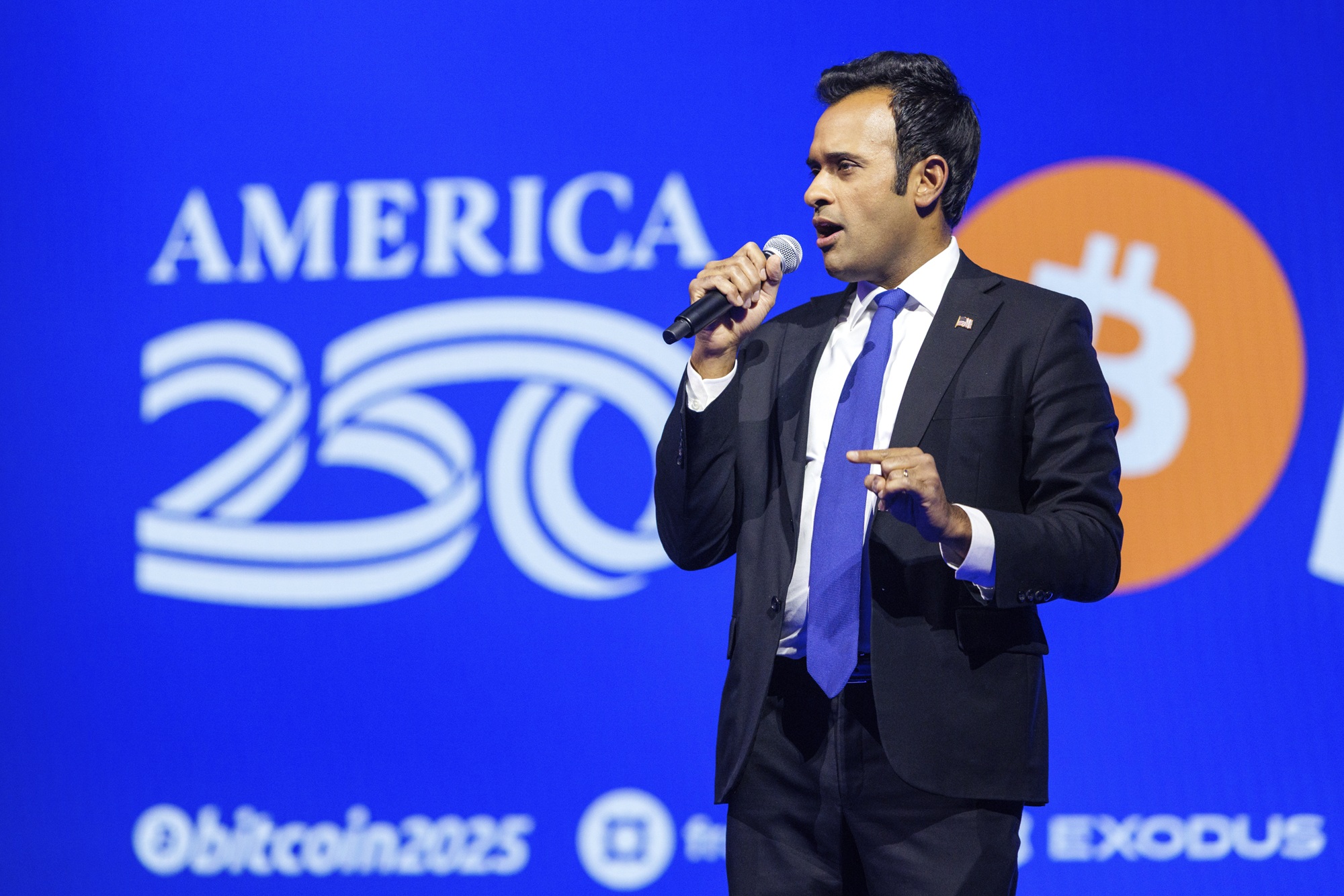 With Millions in Donations From the Industry, Ramaswamy Backs Ohio Crypto Gamble