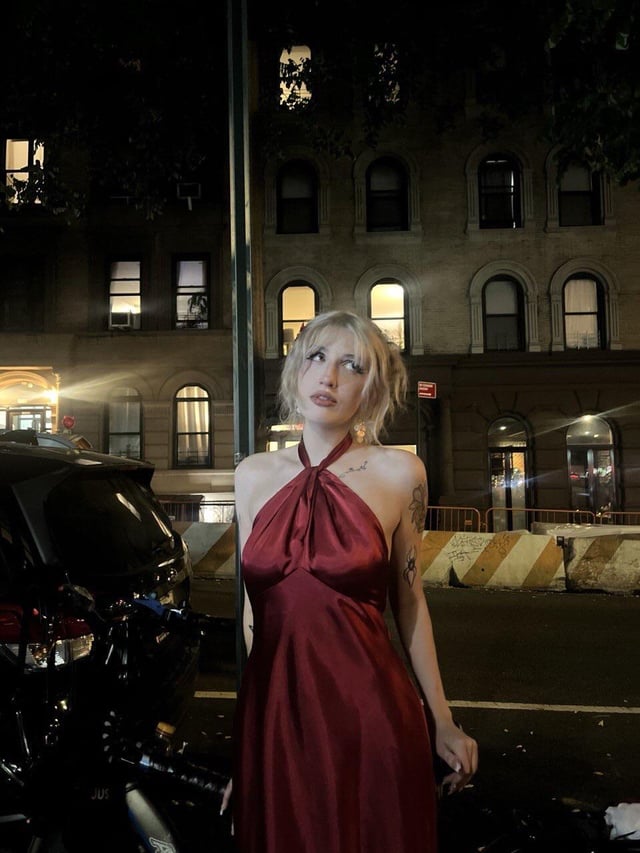 dress vibe hitting right?