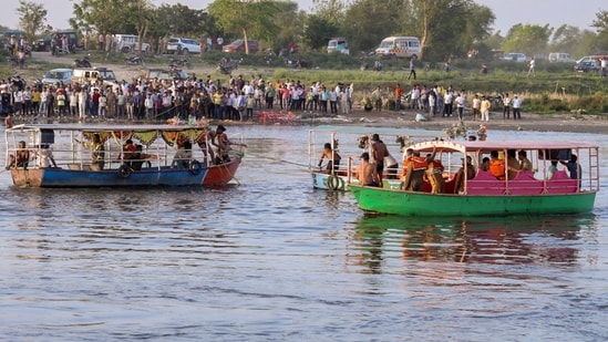 Vrindavan boat tragedy: Video shows passengers chanting ‘Radhe Radhe’, had no safety vests
