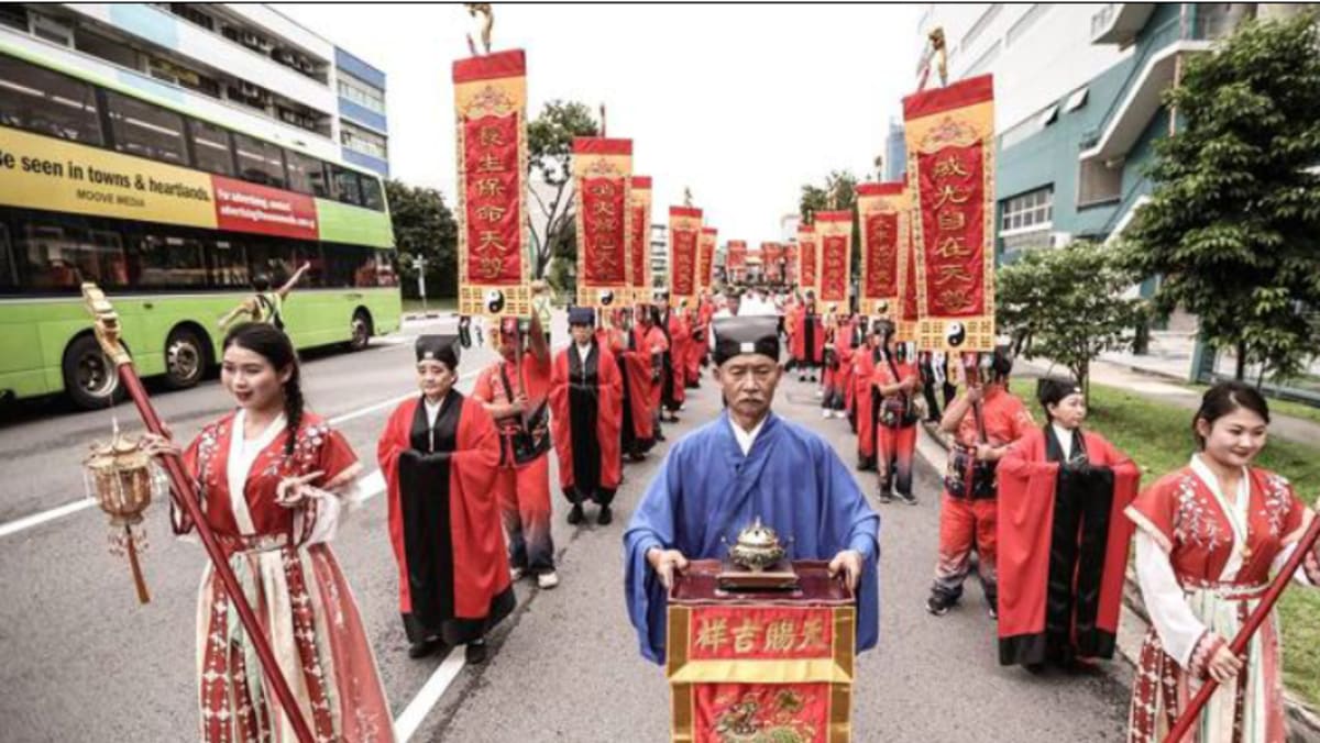 Taoist priest fined S$2,000 for organising 10-hour procession without permit
