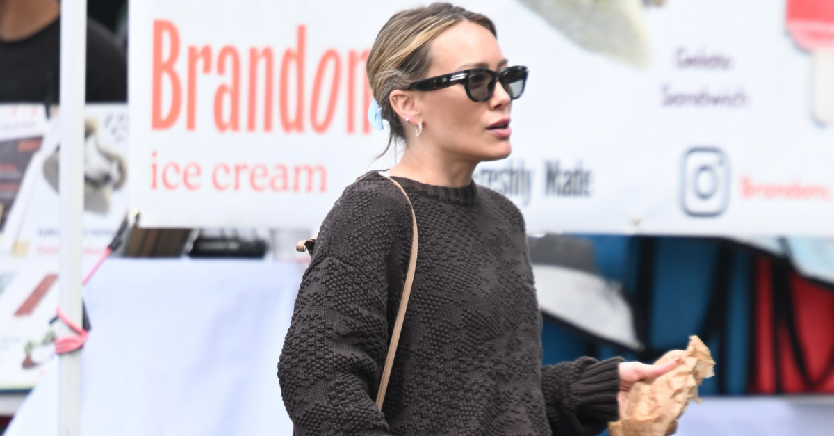 Skip the Leggings—Hilary Duff's Chill Pant Trend Looks Better With Sneakers
