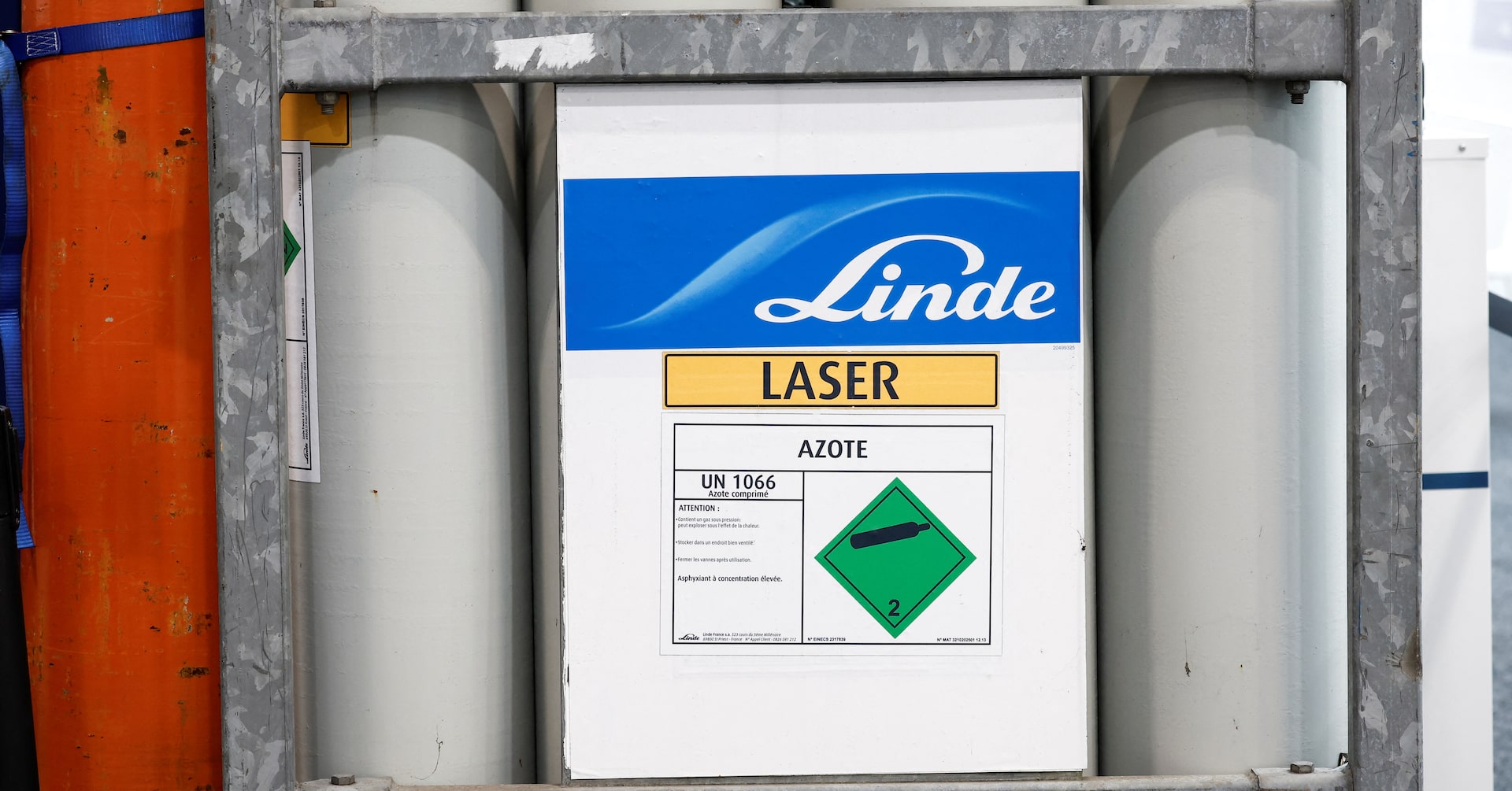 Linde reports forecast-beating first-quarter adjusted earnings