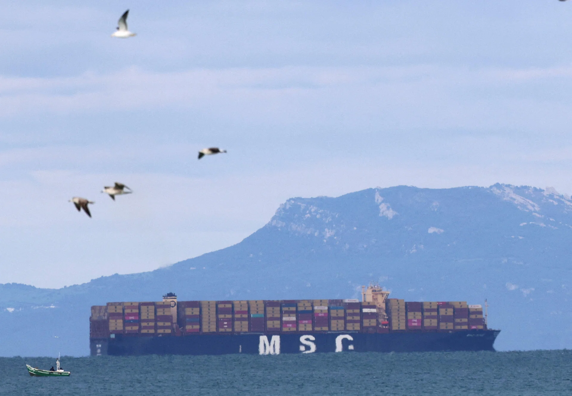 World’s largest container carrier plans route avoiding blockaded Hormuz