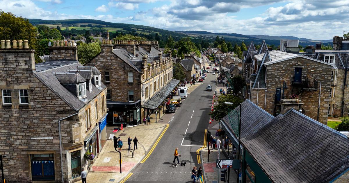 Scottish residents left shocked as mini 'tornado' spotted