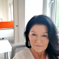Sandra Young